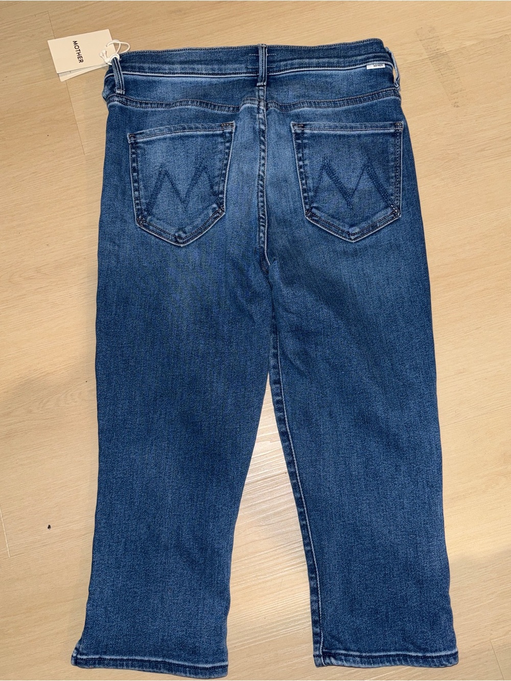 The Stunner Bunny Snip Capri Jeans - MOTHER JEANS